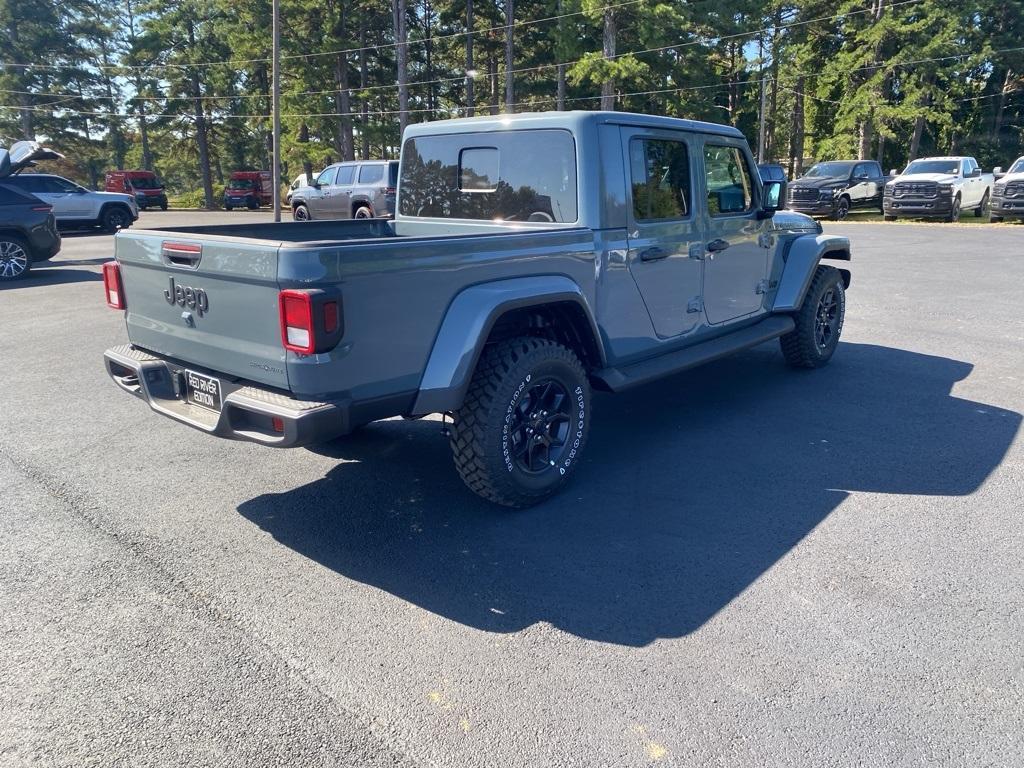 new 2025 Jeep Gladiator car, priced at $47,624