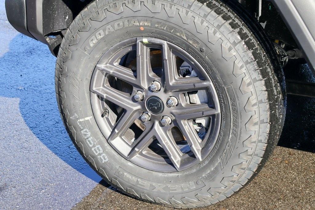 new 2025 Jeep Wrangler car, priced at $50,942