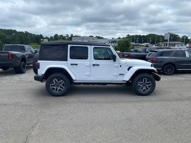new 2025 Jeep Wrangler car, priced at $46,244