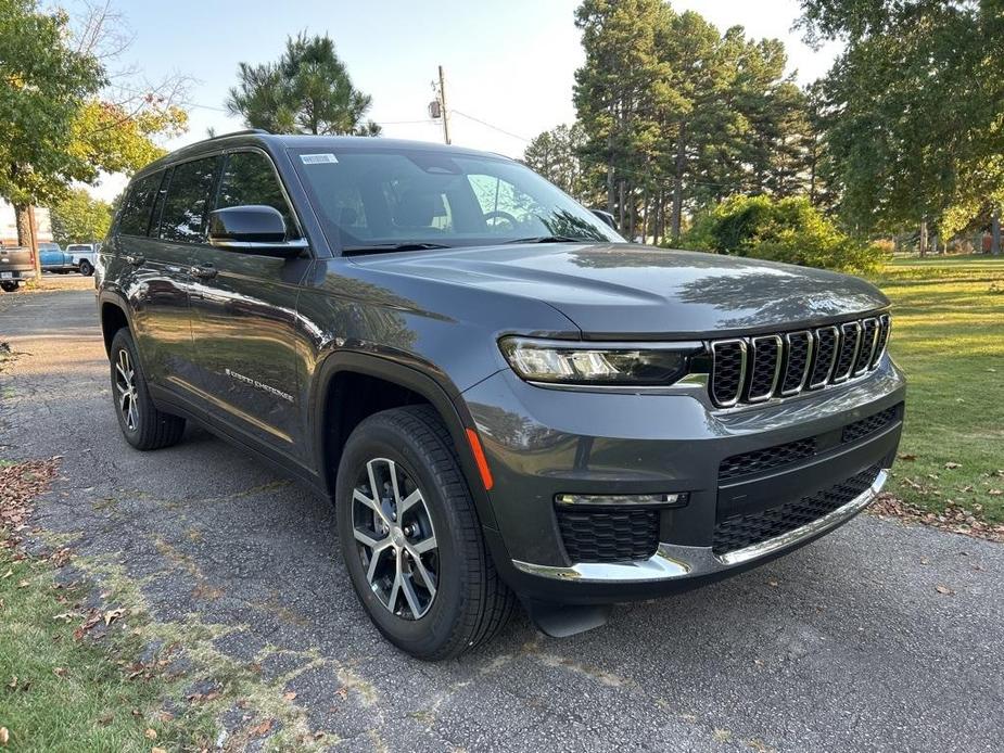 new 2025 Jeep Grand Cherokee L car, priced at $47,795