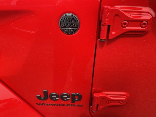 new 2025 Jeep Wrangler car, priced at $52,741