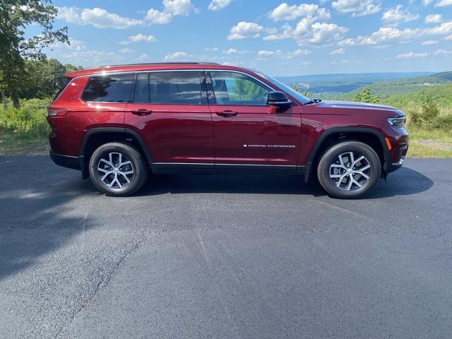 new 2025 Jeep Grand Cherokee L car, priced at $50,065