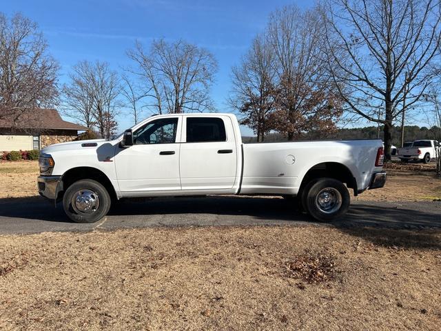 new 2024 Ram 3500 car, priced at $62,657