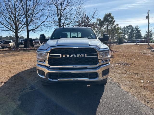 new 2024 Ram 3500 car, priced at $62,657