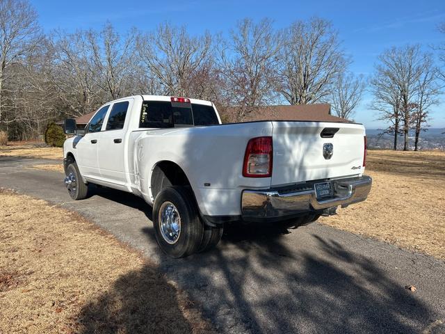 new 2024 Ram 3500 car, priced at $62,657