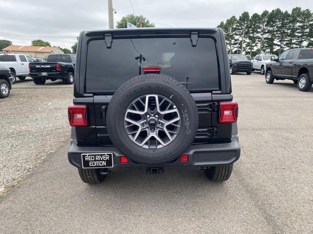 new 2025 Jeep Wrangler car, priced at $51,272
