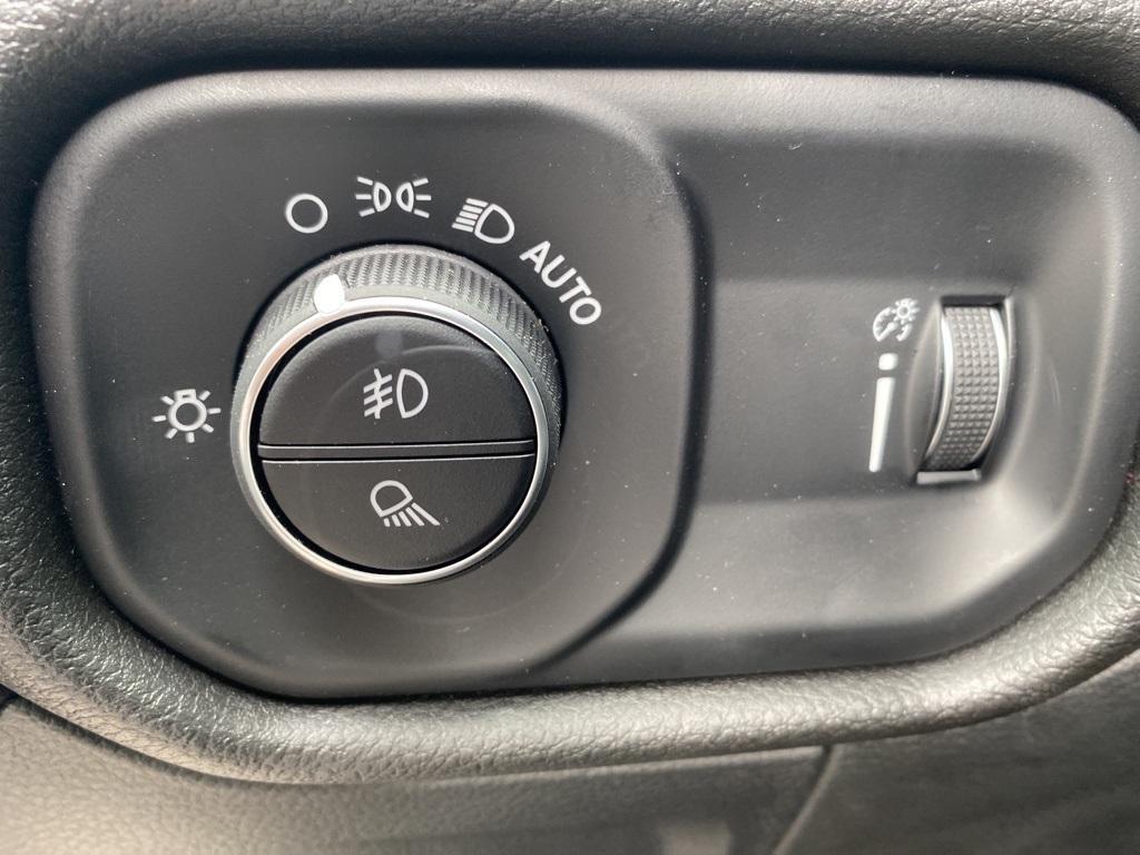 new 2025 Ram 1500 car, priced at $53,575