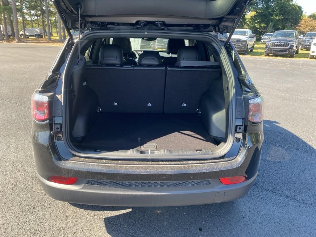 new 2026 Jeep Compass car, priced at $35,416