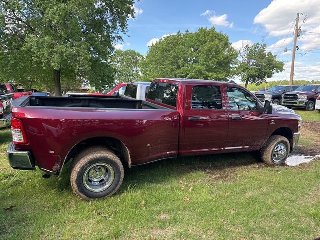 new 2024 Ram 3500 car, priced at $64,332