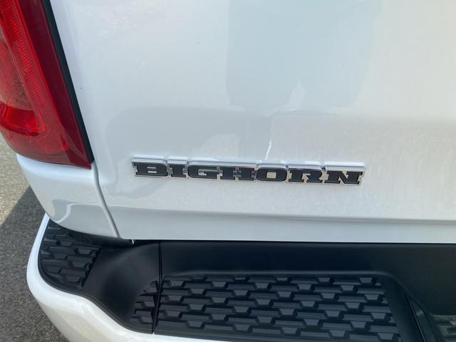 new 2025 Ram 1500 car, priced at $48,602
