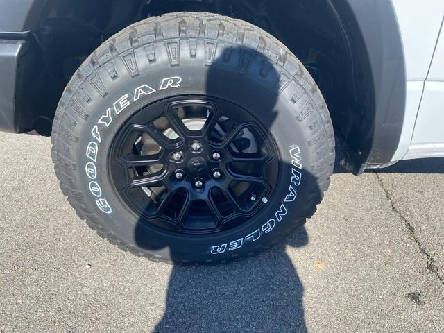 new 2025 Ram 1500 car, priced at $63,194