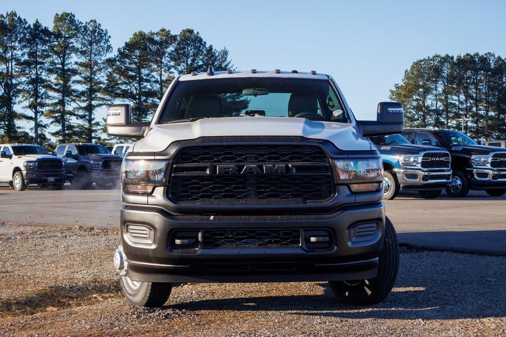 new 2024 Ram 3500 car, priced at $51,075