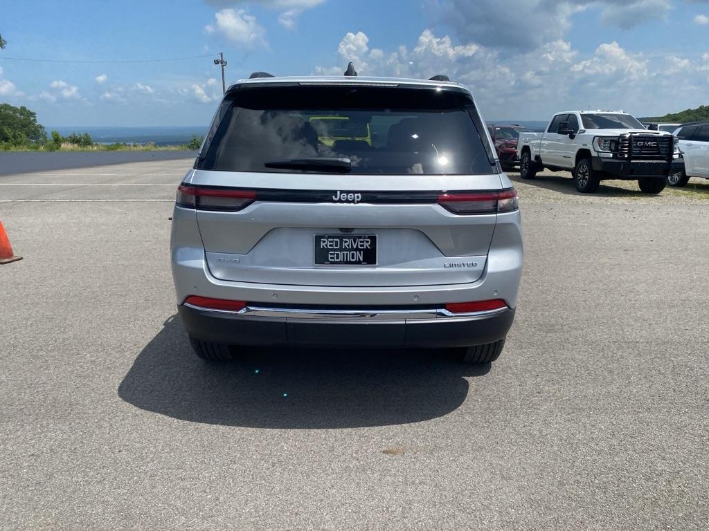 new 2025 Jeep Grand Cherokee car, priced at $47,914