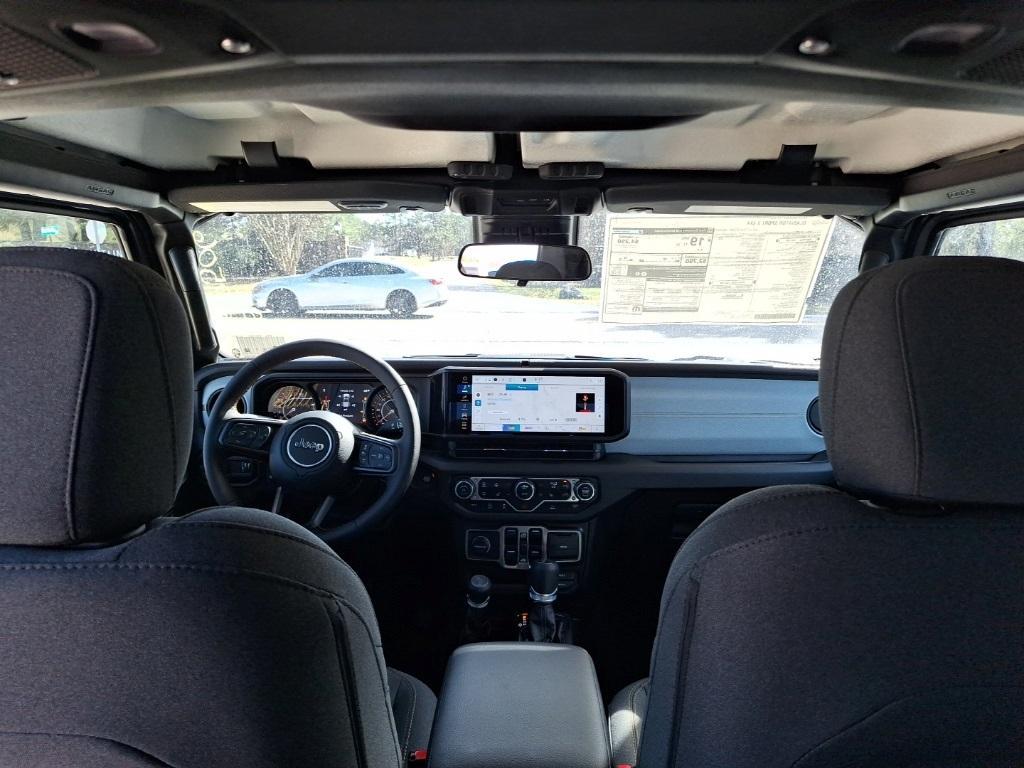new 2025 Jeep Gladiator car, priced at $45,763