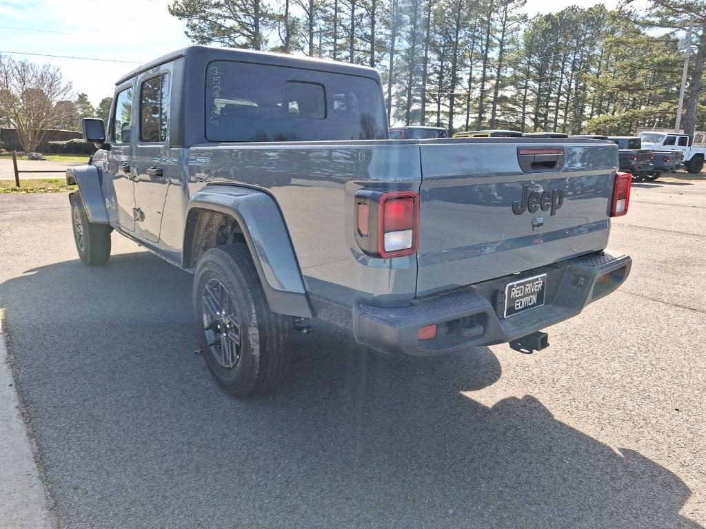 new 2025 Jeep Gladiator car, priced at $45,763