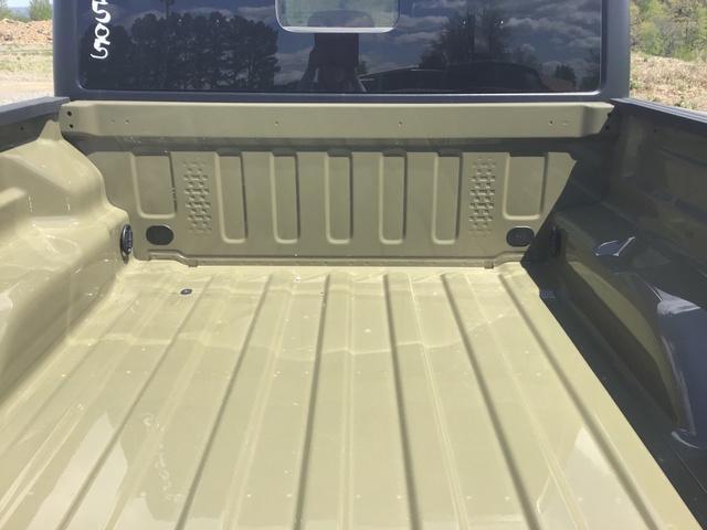 new 2025 Jeep Gladiator car, priced at $47,890