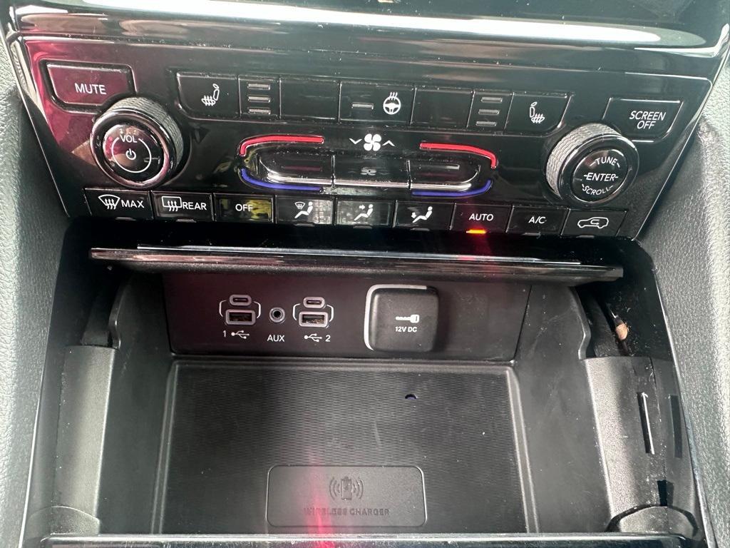 used 2023 Jeep Grand Cherokee L car, priced at $26,523