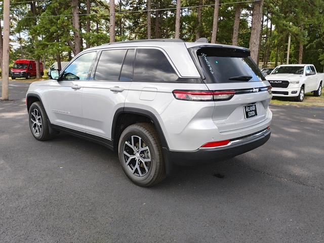 new 2025 Jeep Grand Cherokee car, priced at $49,786