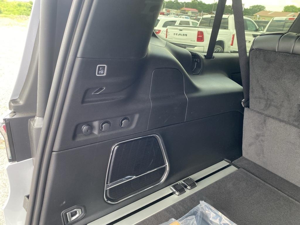 new 2025 Jeep Wagoneer L car, priced at $71,261