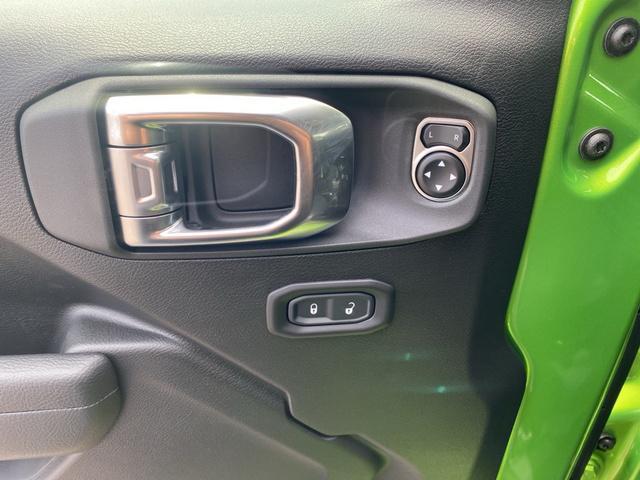 new 2025 Jeep Wrangler car