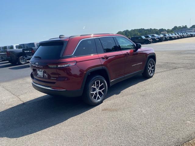 new 2025 Jeep Grand Cherokee car, priced at $46,645