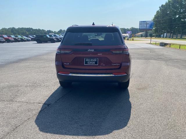 new 2025 Jeep Grand Cherokee car, priced at $46,645