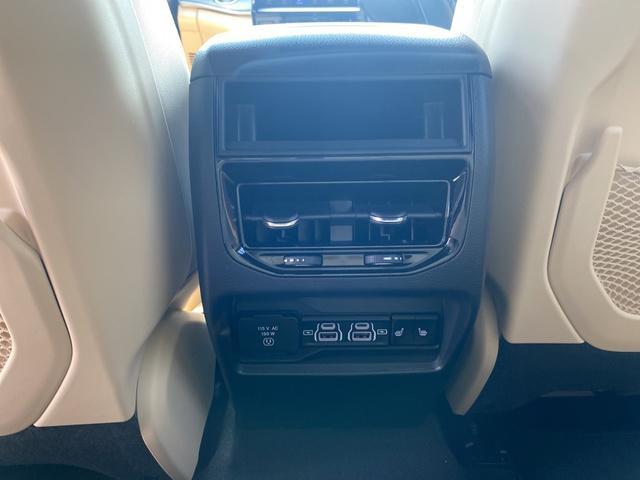 new 2025 Jeep Grand Cherokee car, priced at $46,645