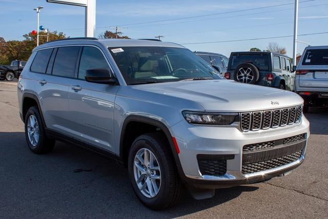 new 2025 Jeep Grand Cherokee L car, priced at $41,925