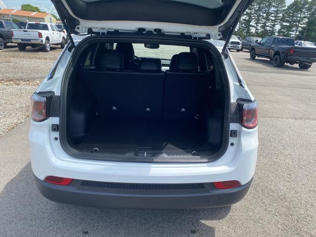new 2025 Jeep Compass car, priced at $28,754