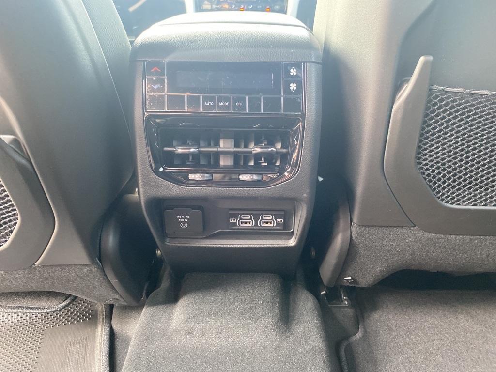 new 2025 Jeep Grand Cherokee L car, priced at $50,053