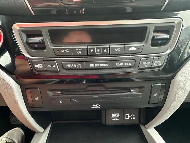 used 2022 Honda Pilot car, priced at $34,759