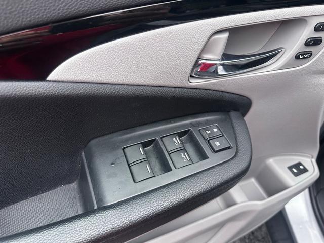 used 2022 Honda Pilot car, priced at $34,759