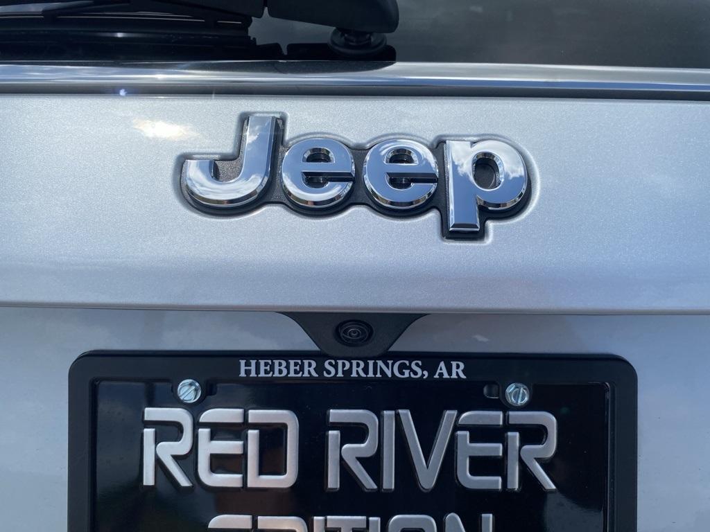 new 2025 Jeep Compass car, priced at $30,546