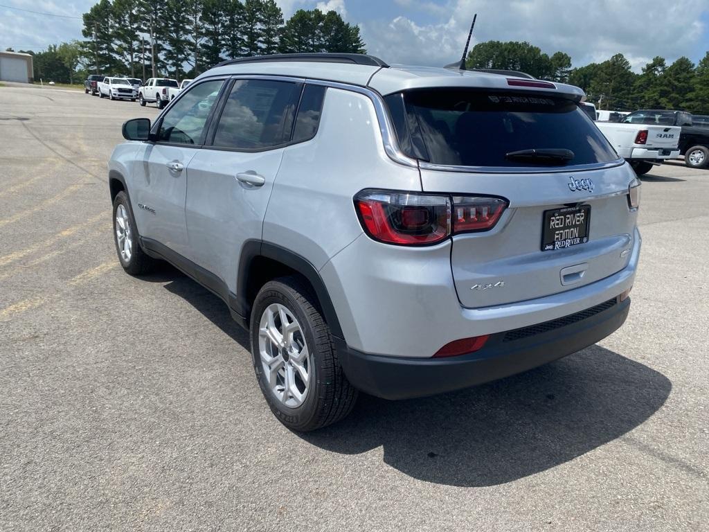 new 2025 Jeep Compass car, priced at $30,546