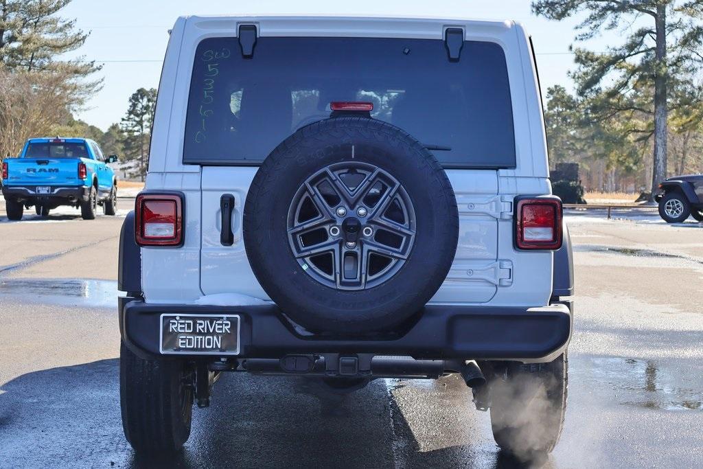 new 2025 Jeep Wrangler car, priced at $52,386