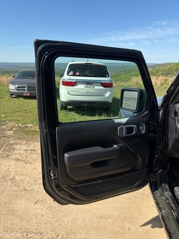 new 2024 Jeep Gladiator car, priced at $51,513