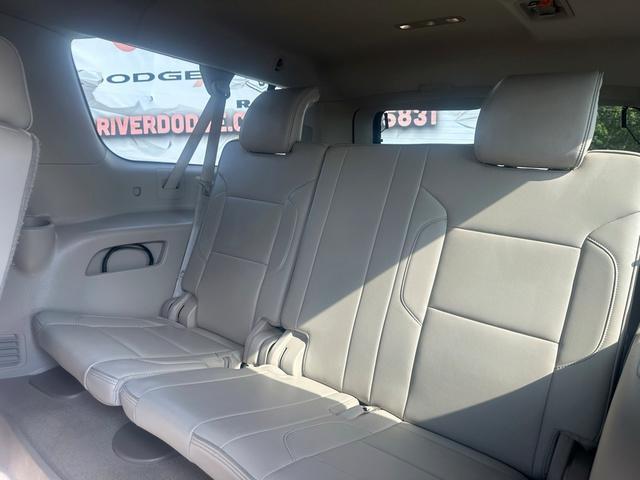 used 2019 GMC Yukon XL car, priced at $29,169