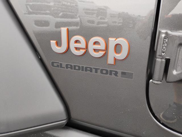 new 2025 Jeep Gladiator car, priced at $47,913