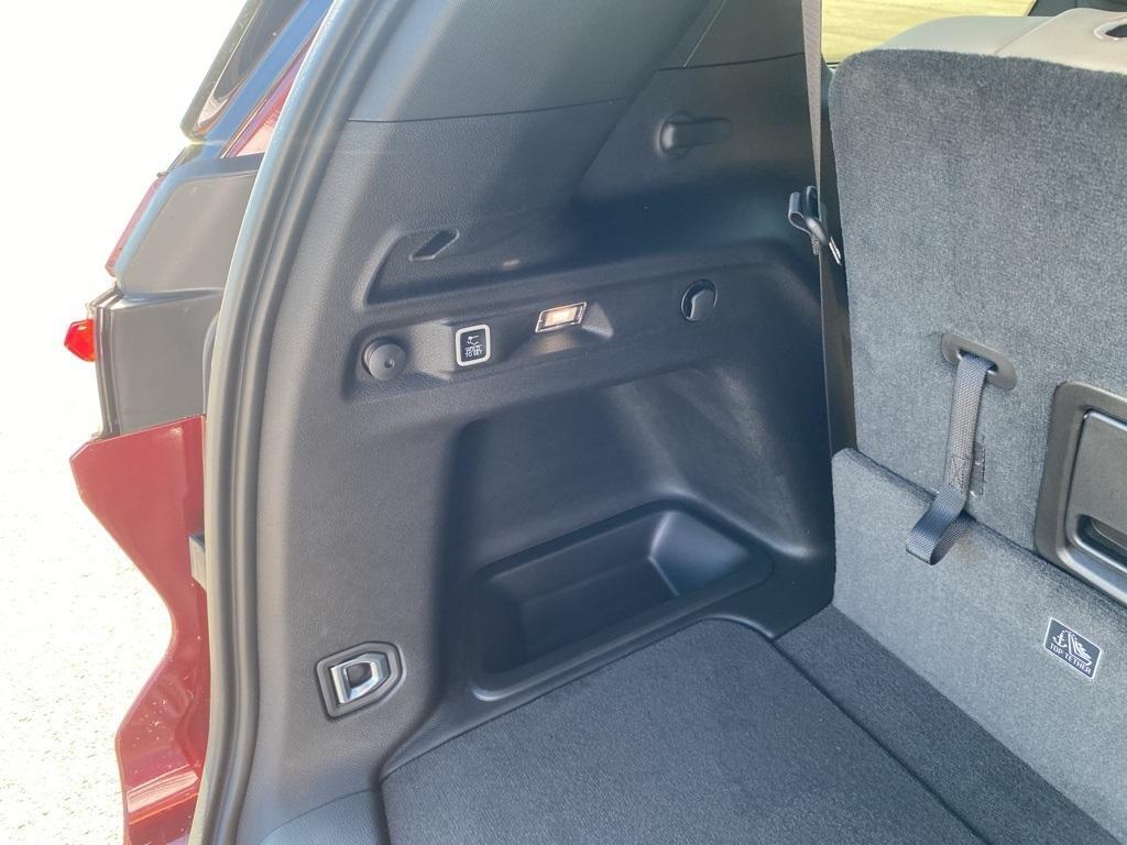 new 2025 Jeep Grand Cherokee L car, priced at $47,696