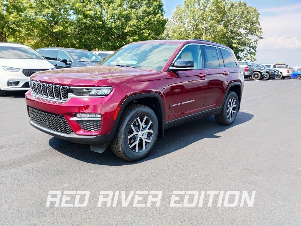 new 2025 Jeep Grand Cherokee car, priced at $47,153
