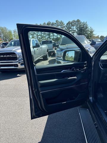 new 2024 Jeep Grand Wagoneer car, priced at $94,442