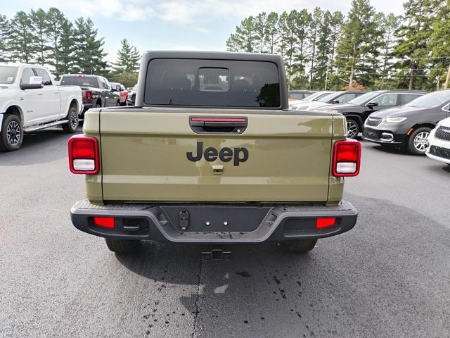 new 2025 Jeep Gladiator car, priced at $44,241