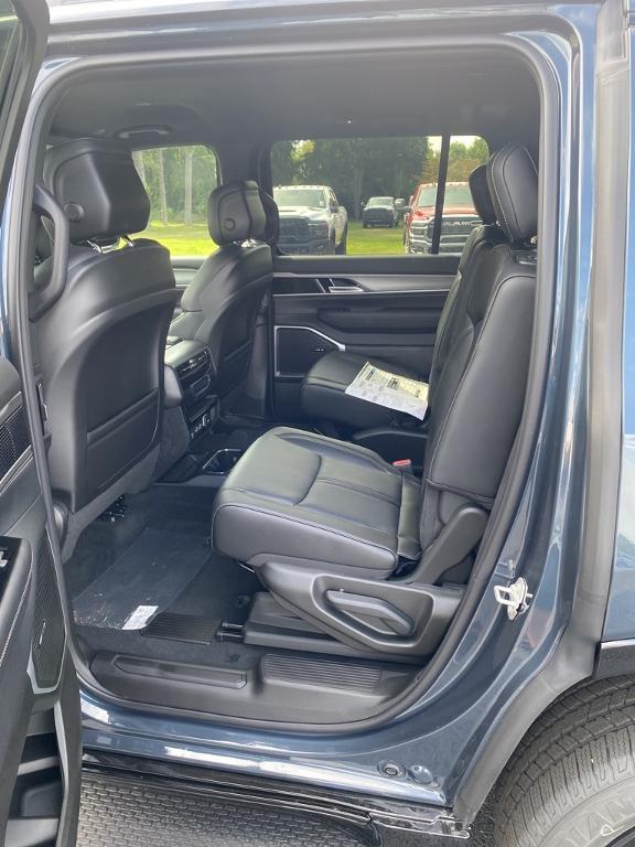 new 2025 Jeep Wagoneer car, priced at $68,374