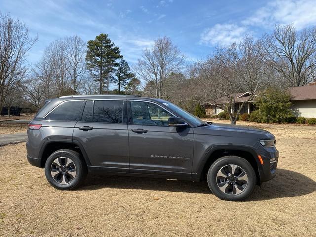 new 2024 Jeep Grand Cherokee 4xe car, priced at $56,027