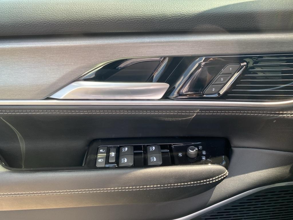 new 2025 Jeep Wagoneer L car, priced at $74,493