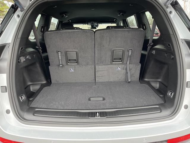 new 2025 Jeep Grand Cherokee L car, priced at $44,996