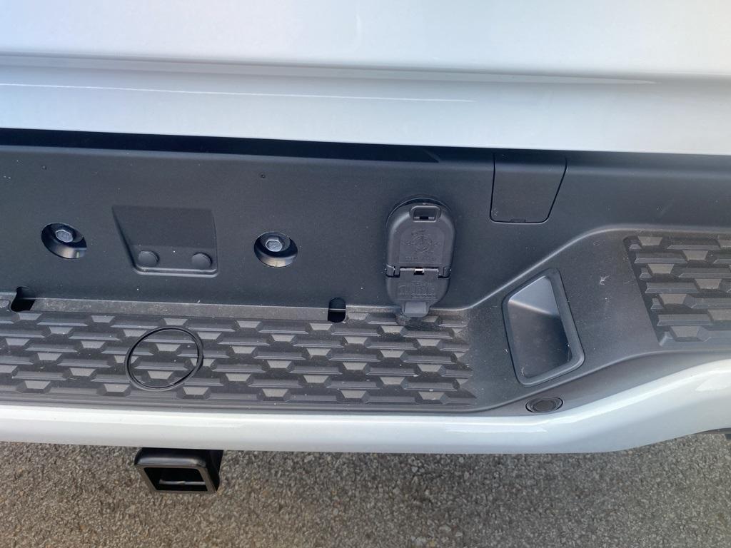 new 2025 Ram 1500 car, priced at $48,521