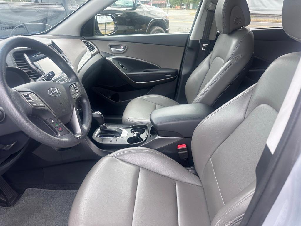 used 2018 Hyundai Santa Fe car, priced at $15,277