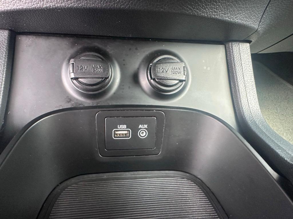 used 2018 Hyundai Santa Fe car, priced at $15,277