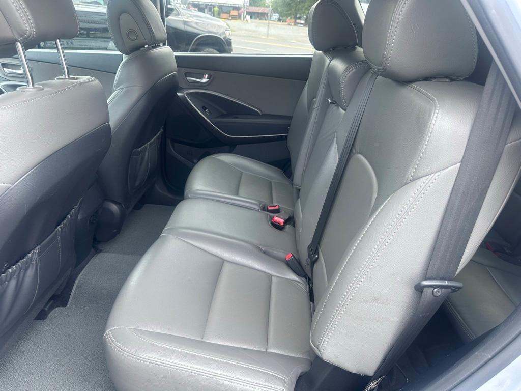 used 2018 Hyundai Santa Fe car, priced at $15,277